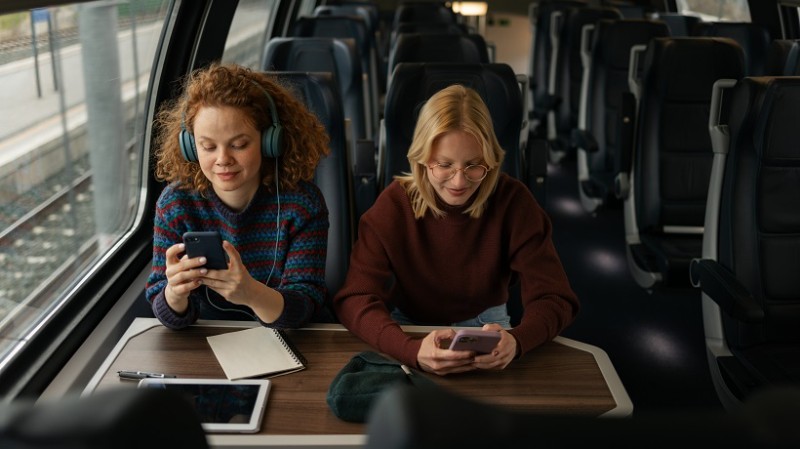 Managed Switches Boosting Connectivity for Train Commuters